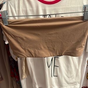 Fits Everybody Bandeu